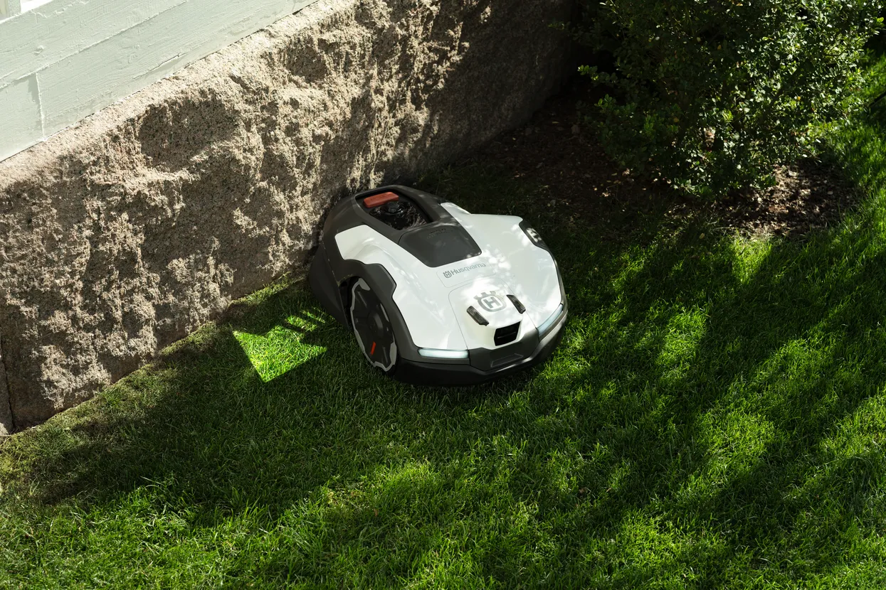 Husqvarna Automower® 405VE NERA