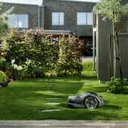 Husqvarna Automower® 305E NERA